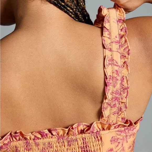 Linden Slim Square-Neck Dress - Picture 7 of 8